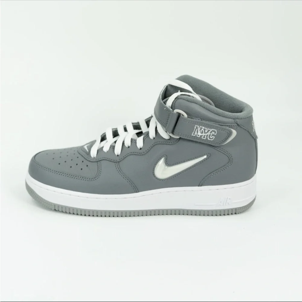 Nike air force 1 mid jewel QS ‘NYC - cool grey’ DH5622-001 2021 size 9.5 - Picture 5 of 8